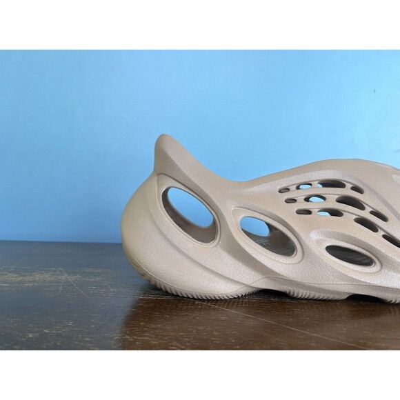 adidas Yeezy Foam Runner "Clay Taupe" Men's Size 14 GV6842 - Picture 4 of 11